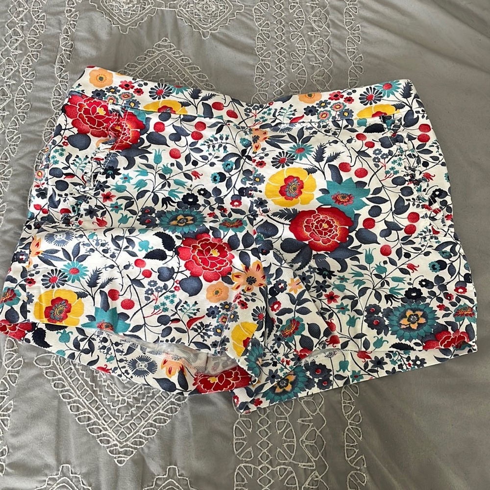 Loft Floral Shorts